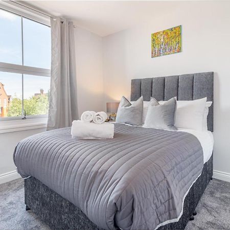 Host & Stay - The Bull Inn, 3 Double Rooms Fernhill Heath Exteriér fotografie