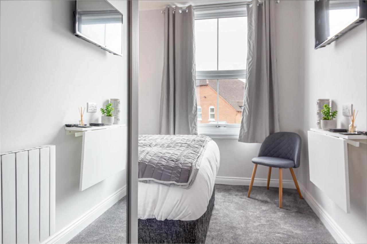 Host & Stay - The Bull Inn, 3 Double Rooms Fernhill Heath Exteriér fotografie